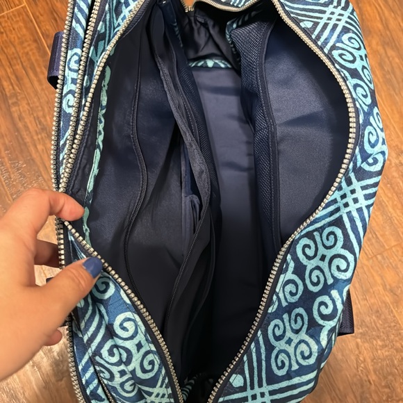 Vera Bradley carry on - Picture 6 of 7